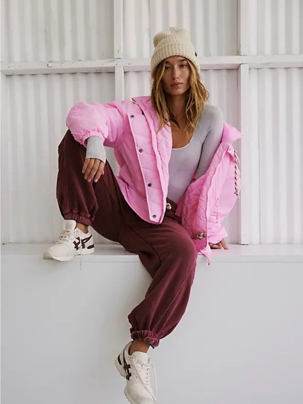 Medium Free People Movement Cares Round and Round Pink Puffer Hoodie Jacket $248